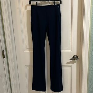 Lululemon smooth fit high rise pull on pant “Smooth Fit Waistband Technology”